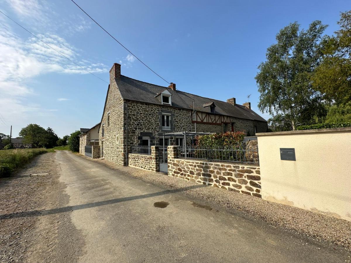 La maison du chêne 3 Miniac-Morvan Extérieur photo